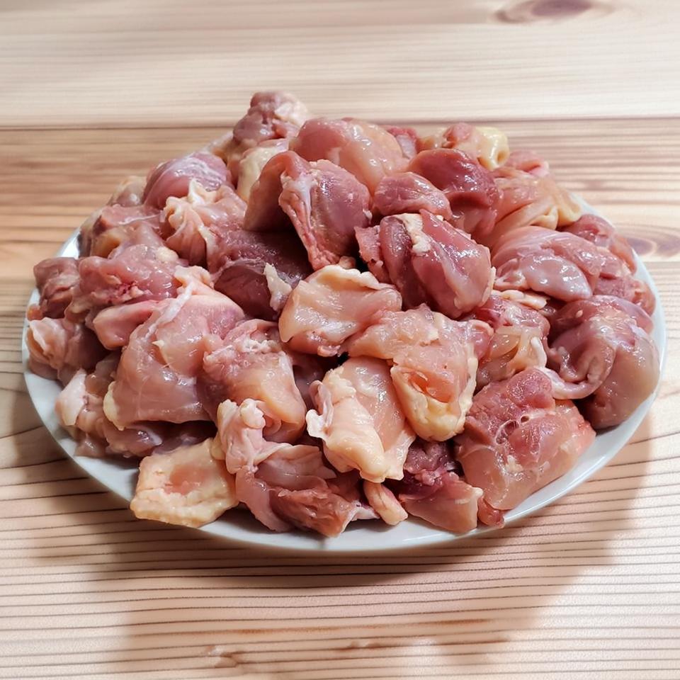 【春の行楽お肉特集】三重県産若鶏もも唐揚げ用切り身２ｋｇ 商品サムネイル