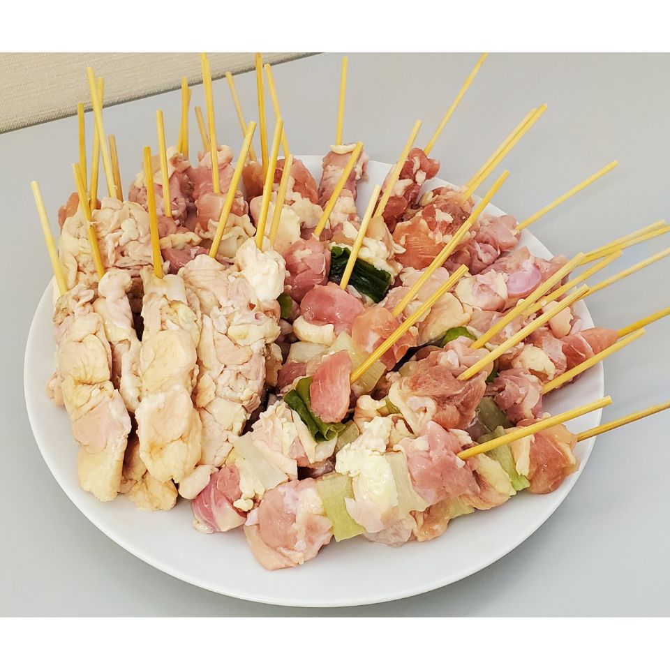 【父の日お肉グルメ】冷凍焼き鳥（もも16本・ネギ間16本・皮8本） 商品サムネイル