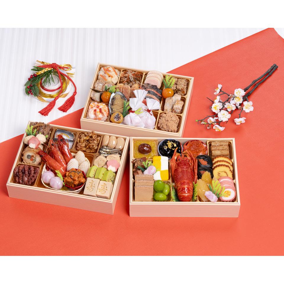 【おせち】千賀屋謹製「天寿千」和風三段重 [冷蔵]４－５人前 商品サムネイル