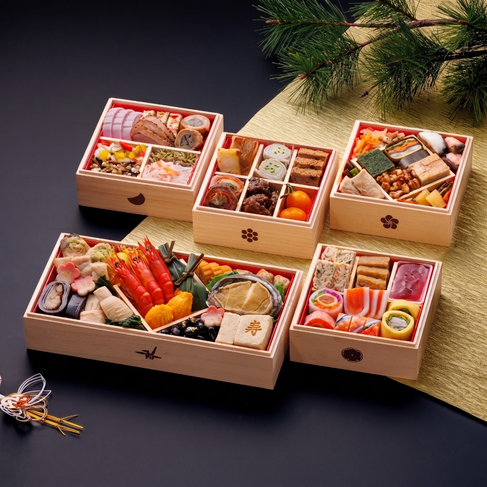 【おせち】赤坂あじさい 招福 五の重 [冷凍] ３－４人前 商品サムネイル