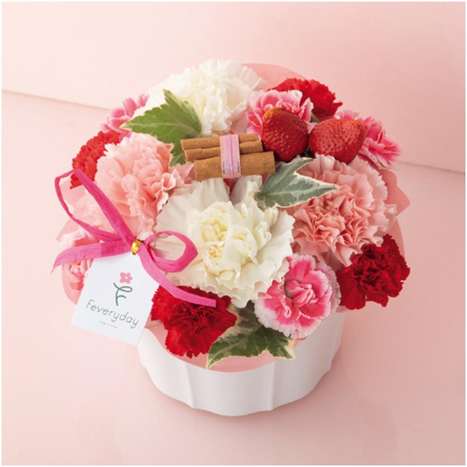 【母の日早得】ｗｅｌｚｏＦＬＯＷＥＲカーネーションアレンジ「ストロベリーパフェ」 商品サムネイル