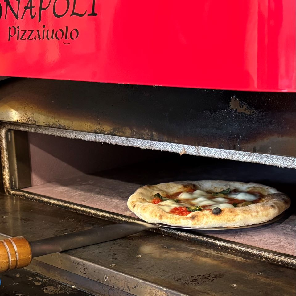 【岐阜】【アチュ】ナポリピッツァ 2種詰合せ A 商品画像(4)