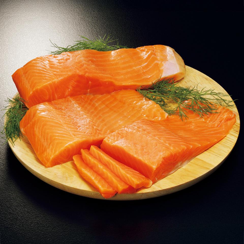 【お歳暮 ギフト早得】東和食品 青森サーモン 刺身用 商品画像(1)