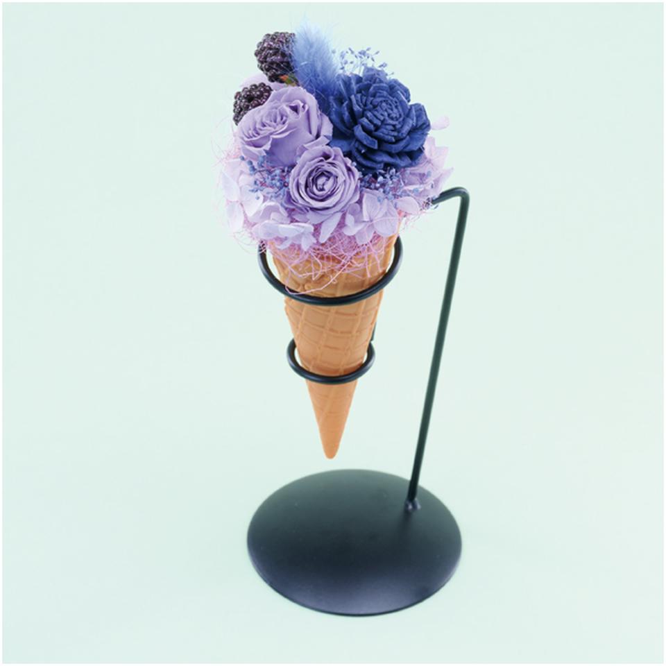 【母の日早得】Ｌｕｎａプリザーブドフラワー　アイスクリームアレンジ「ブラックベリー」 商品サムネイル