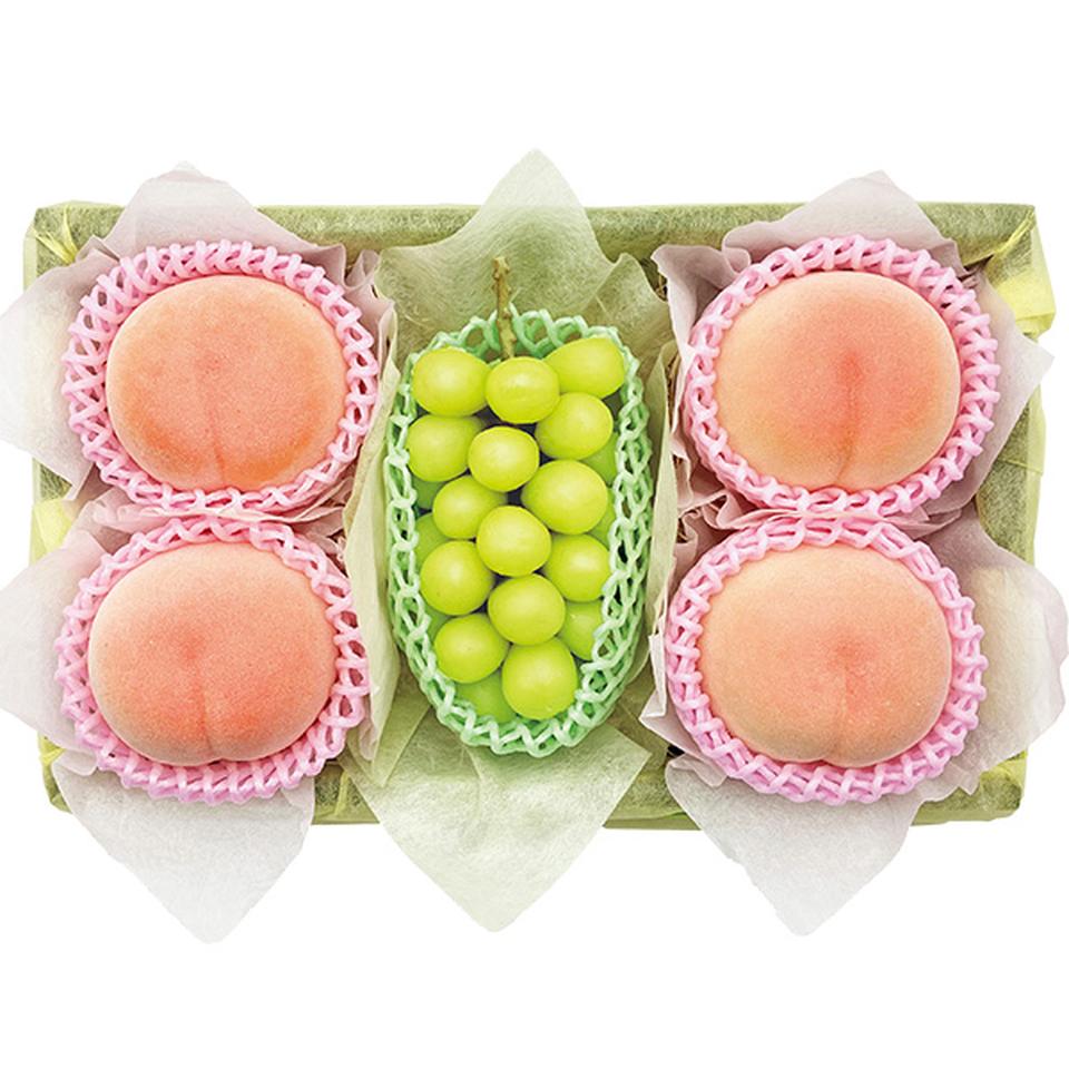 【夏の贈りもの】山梨県産　シャインマスカットと桃の詰合せ 商品サムネイル